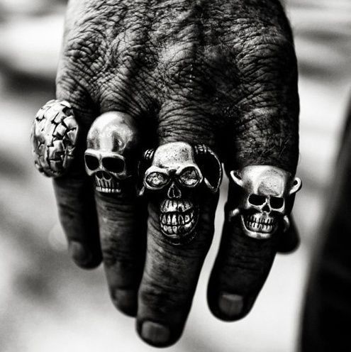 Bague skull fashion homme